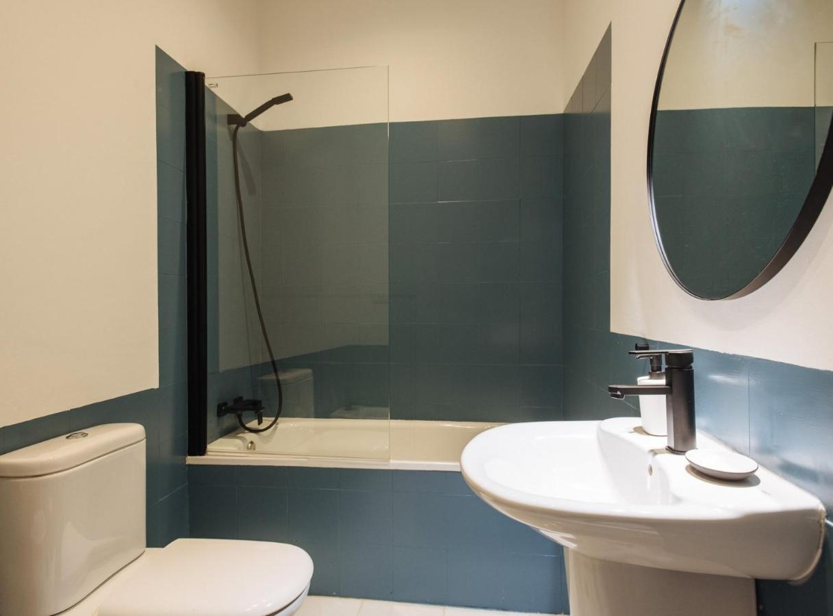 Suites Triana Sevilla Apartments Exterior foto